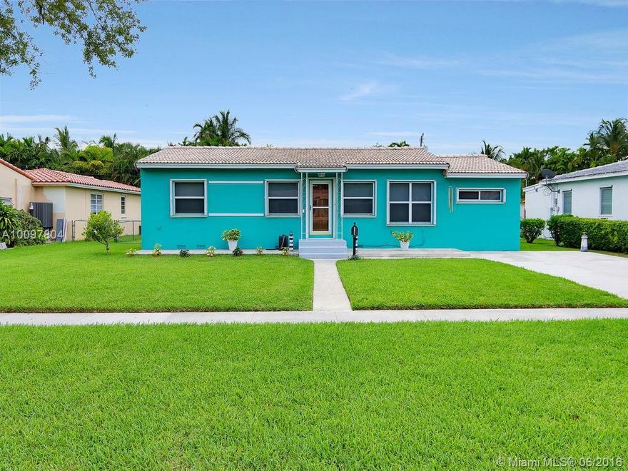 Spacious and ready to move in! Home features 3 bedrooms, 2 baths, large remodeled kitchen with wood and granite cabinets, double oven, natural gas stove, spacious family room, covered terrace, large back yard with room for a pool and entertaining, new windows/accordion shutters, central AC and so much more!