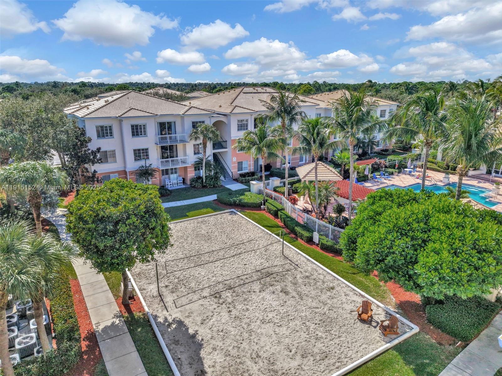 FIORE AT THE GARDENS COND - Residential