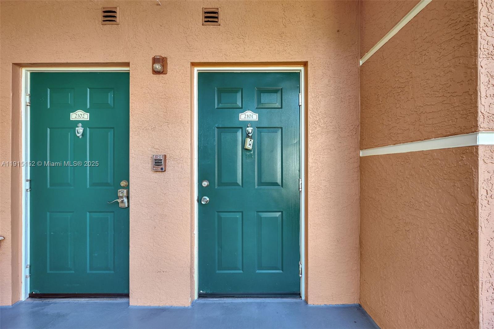 FIORE AT THE GARDENS COND - Residential