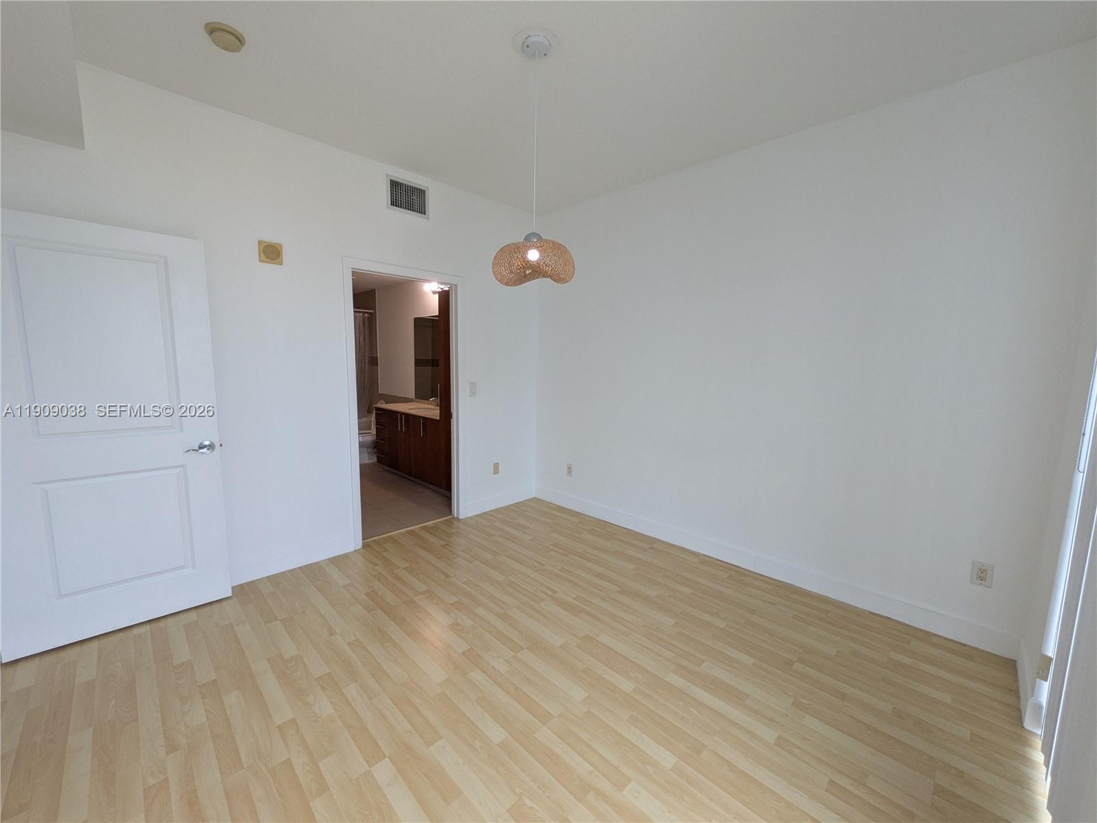 OCEAN MARINE YACHT CLUB - Residential