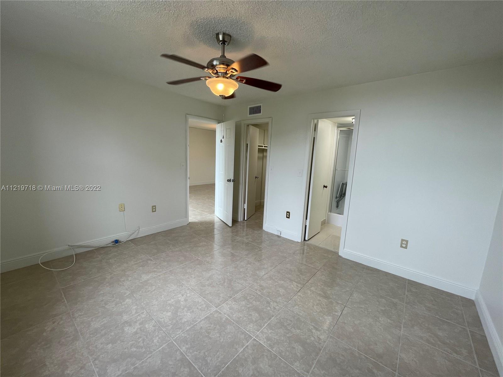 SAMARI LAKE EAST CONDO - Residential Lease