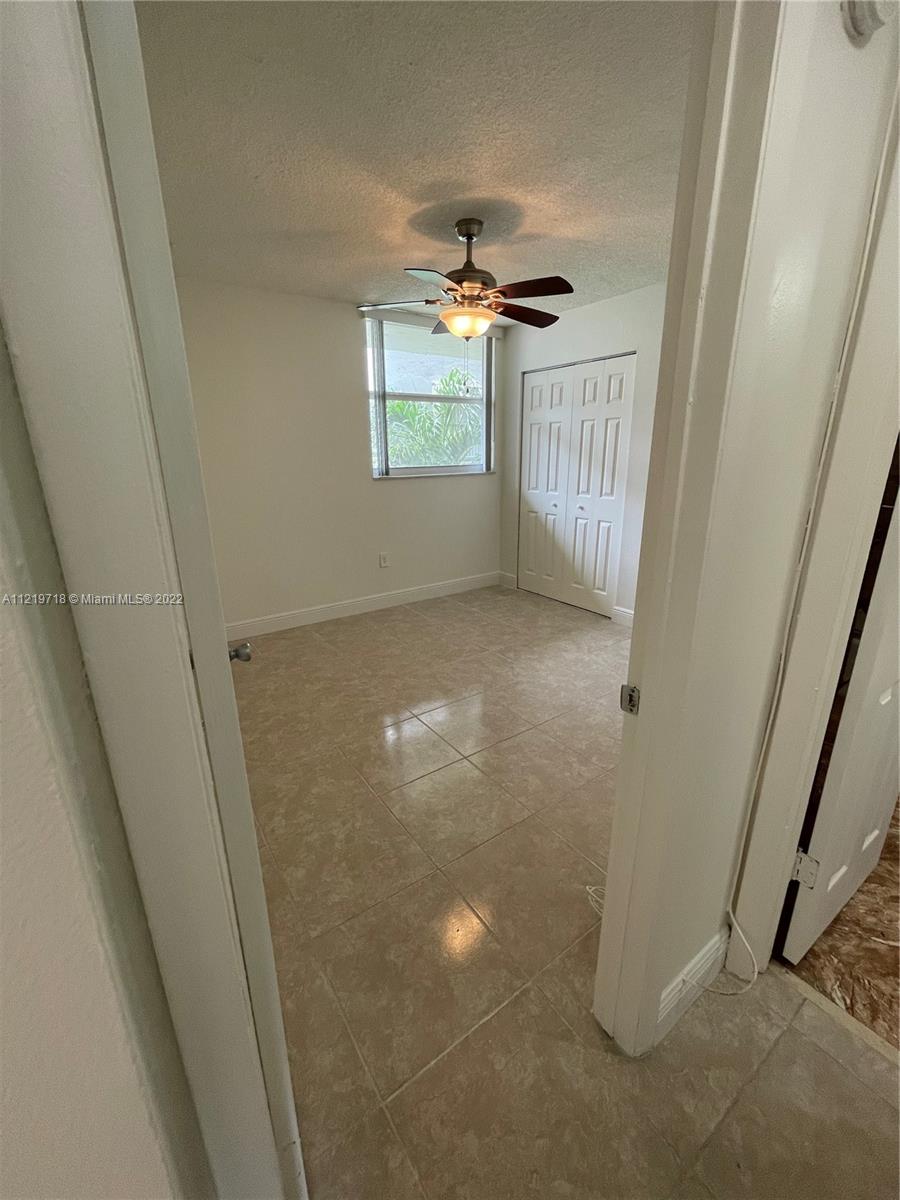 SAMARI LAKE EAST CONDO - Residential Lease