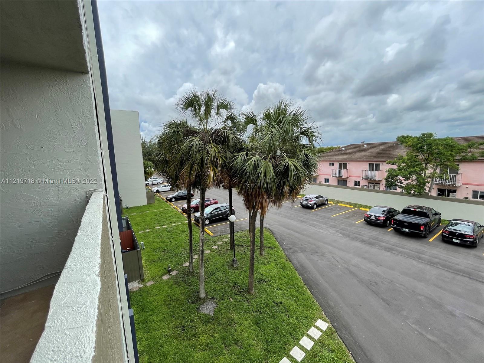 SAMARI LAKE EAST CONDO - Residential Lease