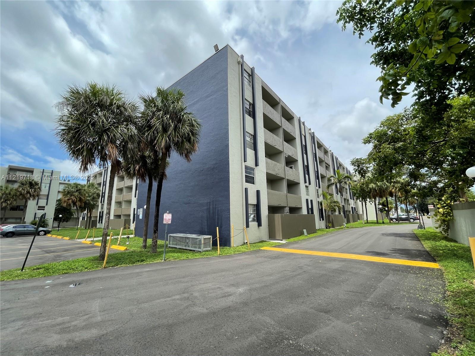 SAMARI LAKE EAST CONDO - Residential Lease