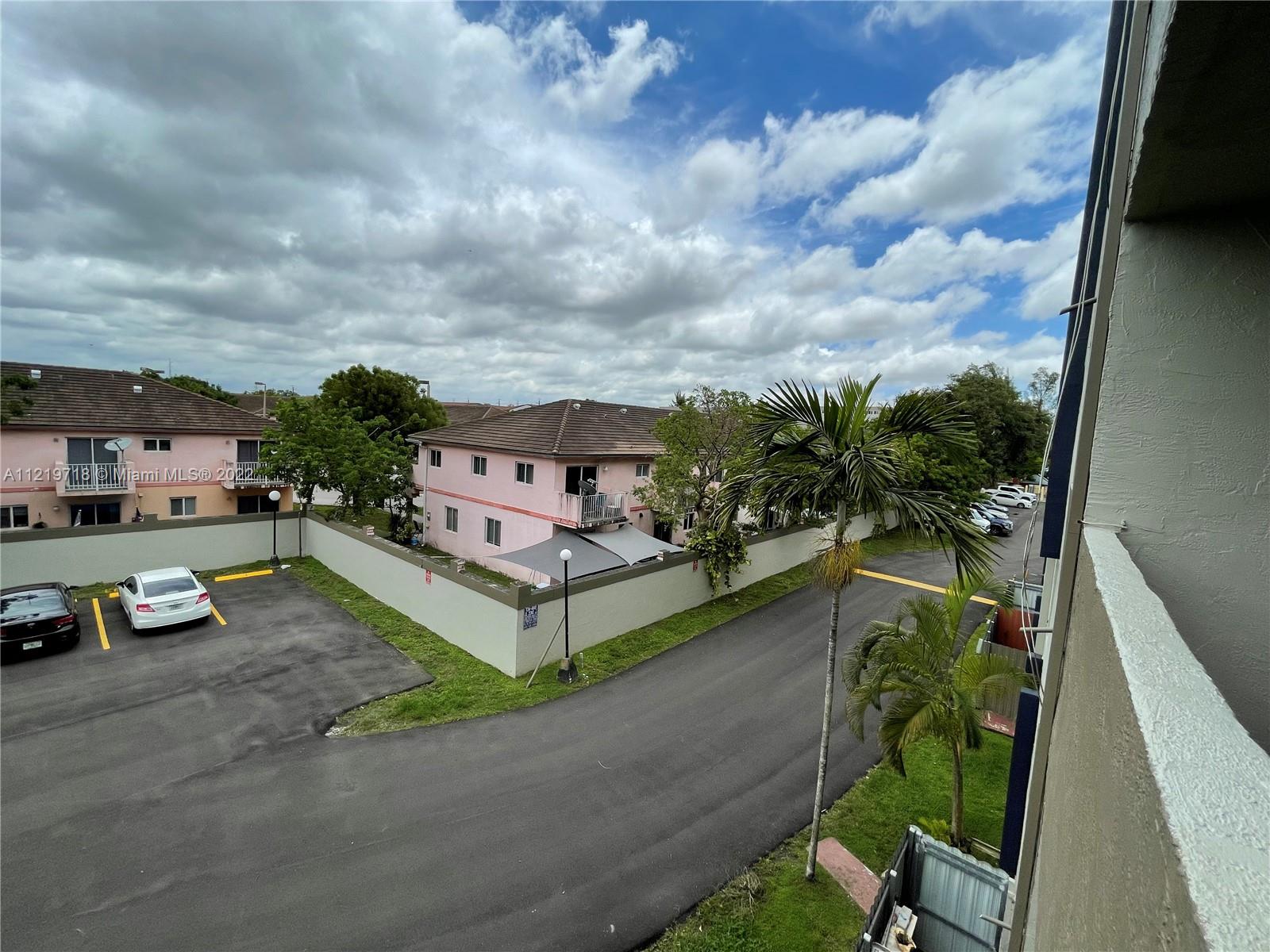 SAMARI LAKE EAST CONDO - Residential Lease