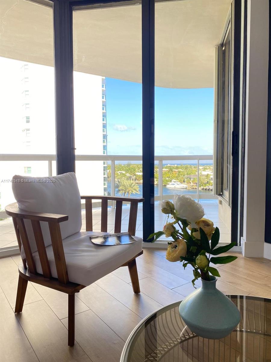 TERRACES NORTH TURNBERRY - Residential
