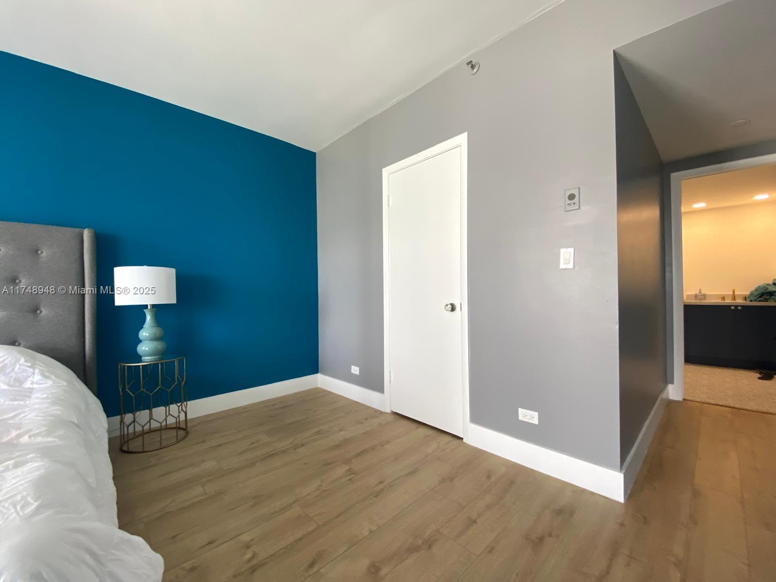 TERRACES NORTH TURNBERRY - Residential