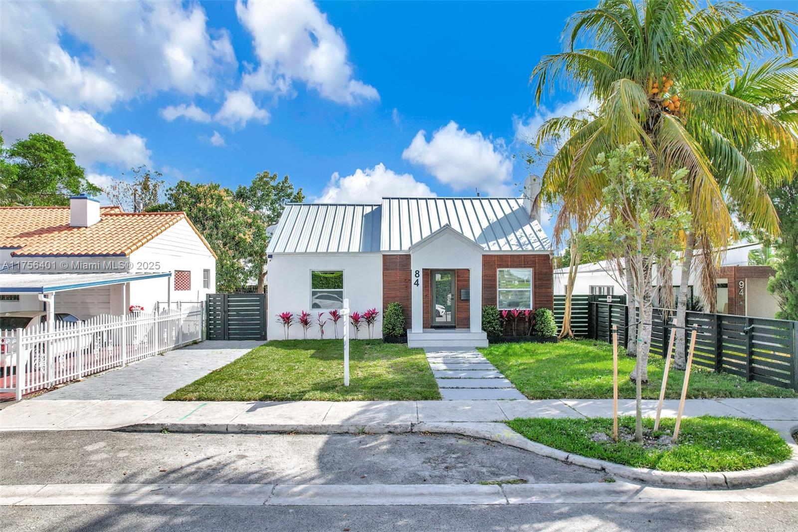 SHADOWLAWN EXTENSION SUB - Residential