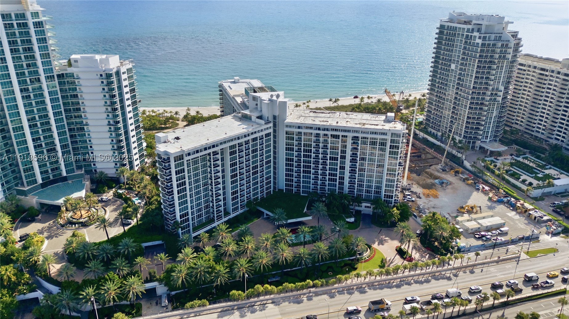 10275 Collins Avenue 1101