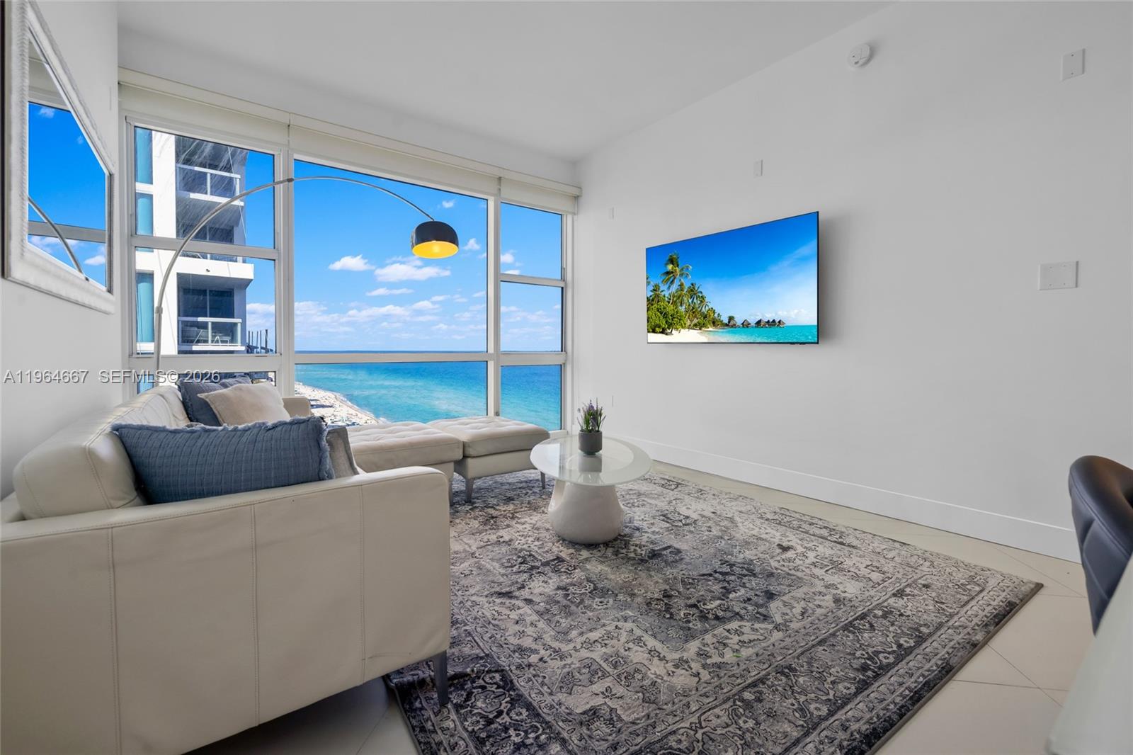 CENTRAL CARILLON BEACH CO - Residential Lease