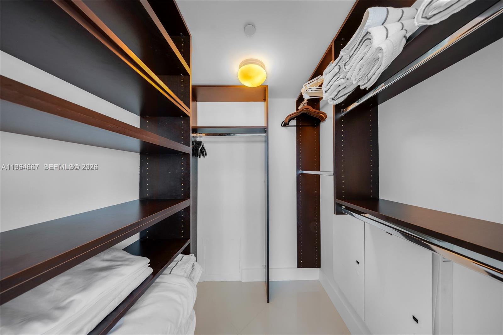 CENTRAL CARILLON BEACH CO - Residential Lease