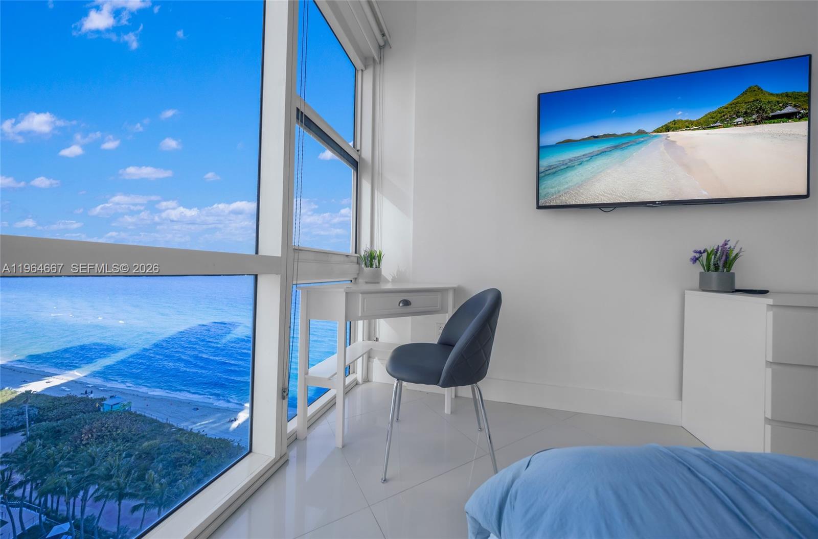 CENTRAL CARILLON BEACH CO - Residential Lease