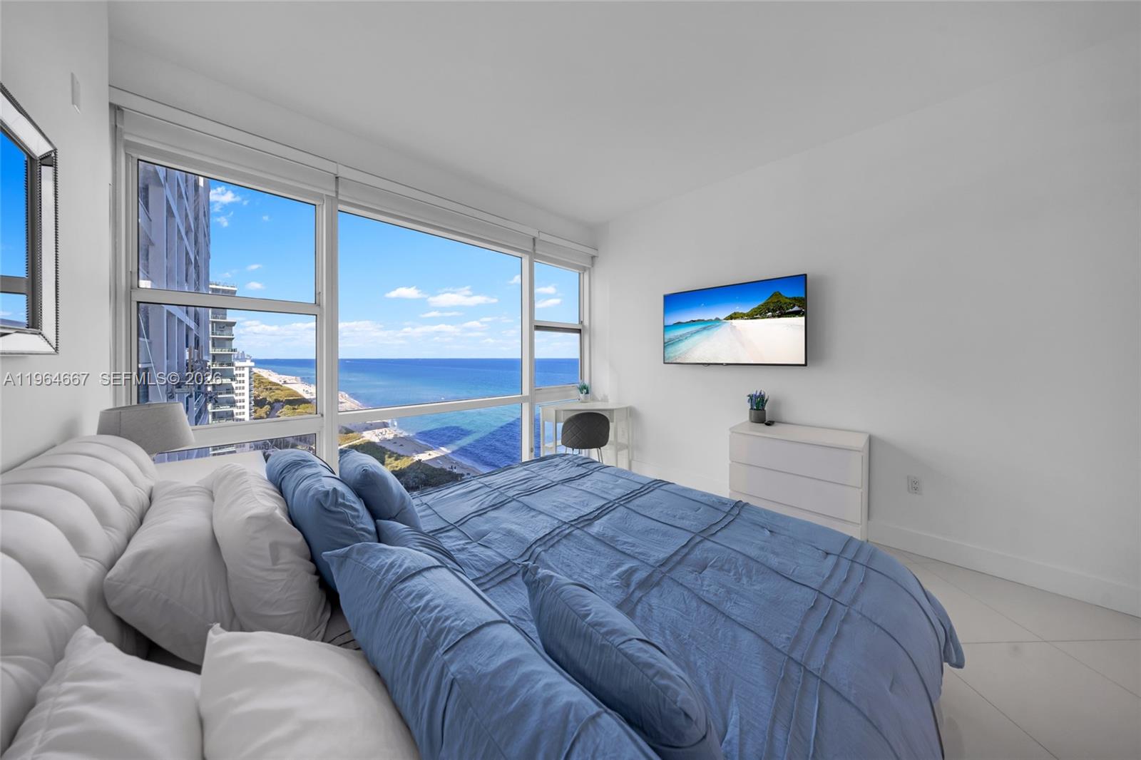 CENTRAL CARILLON BEACH CO - Residential Lease