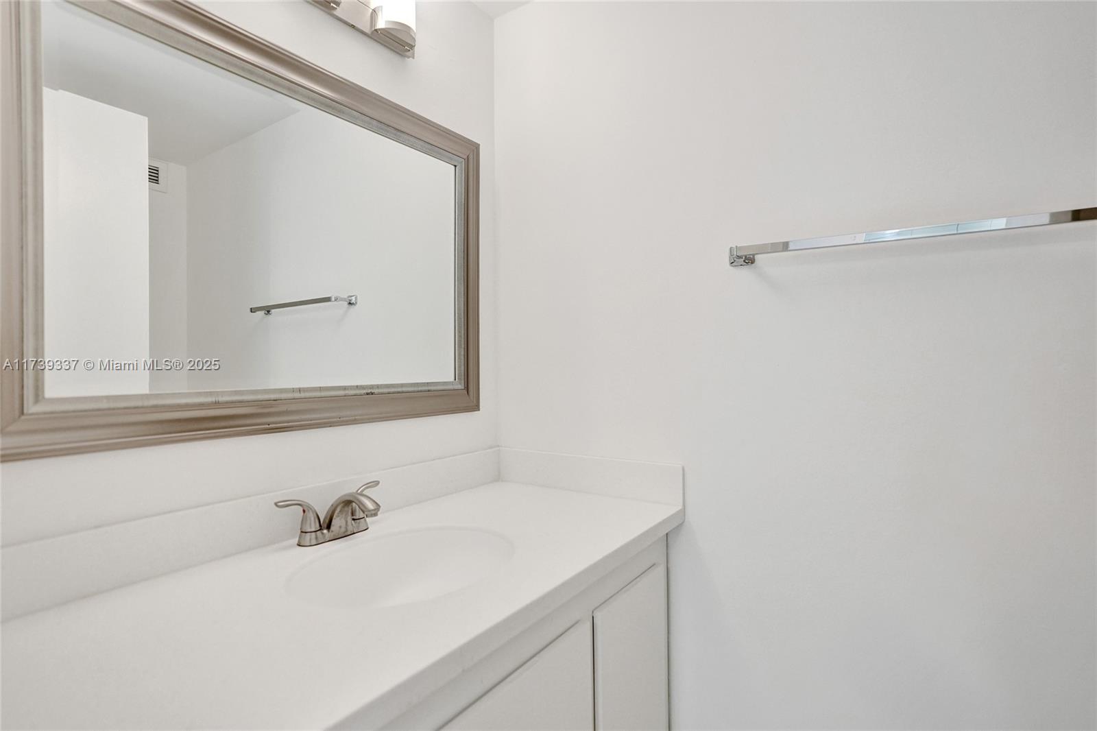 OLYMPUS CONDO PHASE - Residential