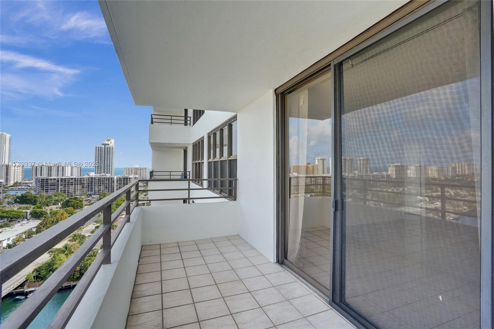 OLYMPUS CONDO PHASE - Residential