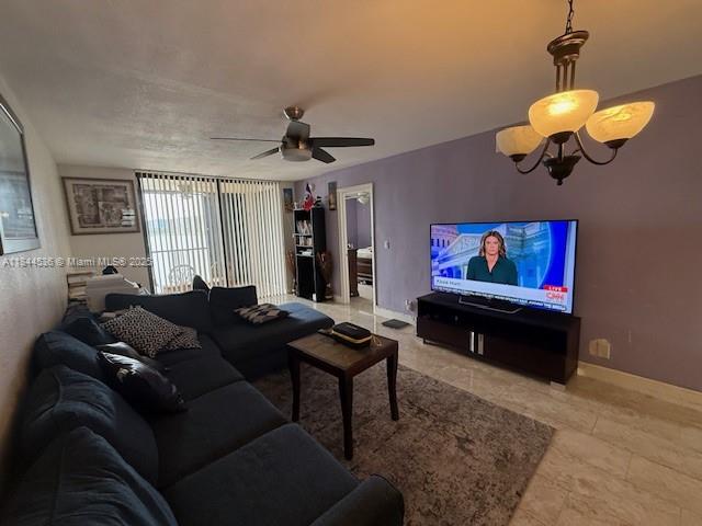 LAKE EMERALD CONDOMINIUM - Residential