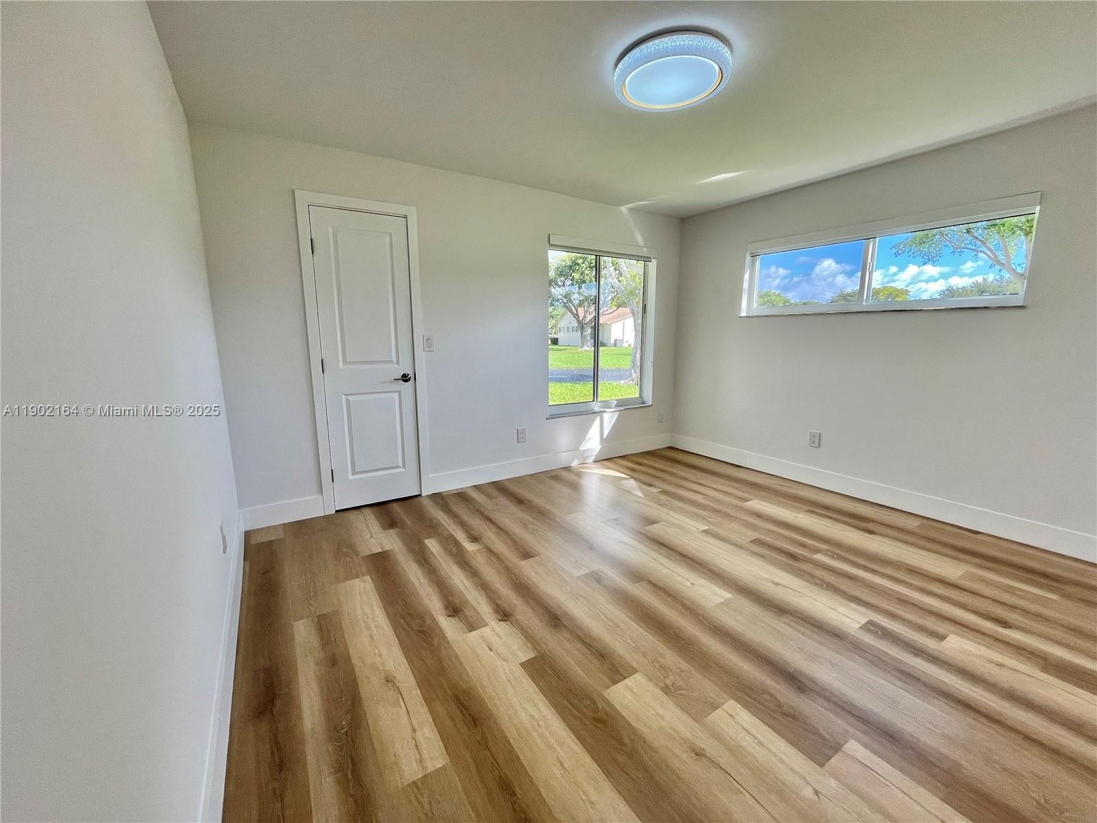 WOODSTOCK VILLAS - Residential Lease