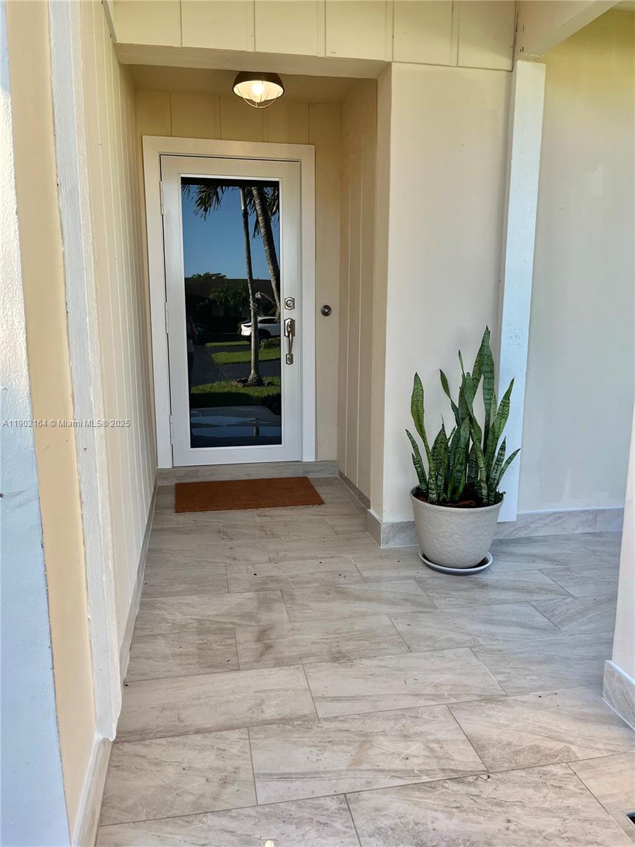 WOODSTOCK VILLAS - Residential Lease