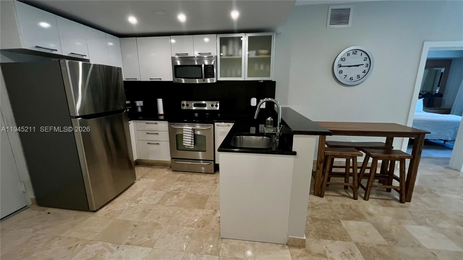 3339 VIRGINIA STREET 303