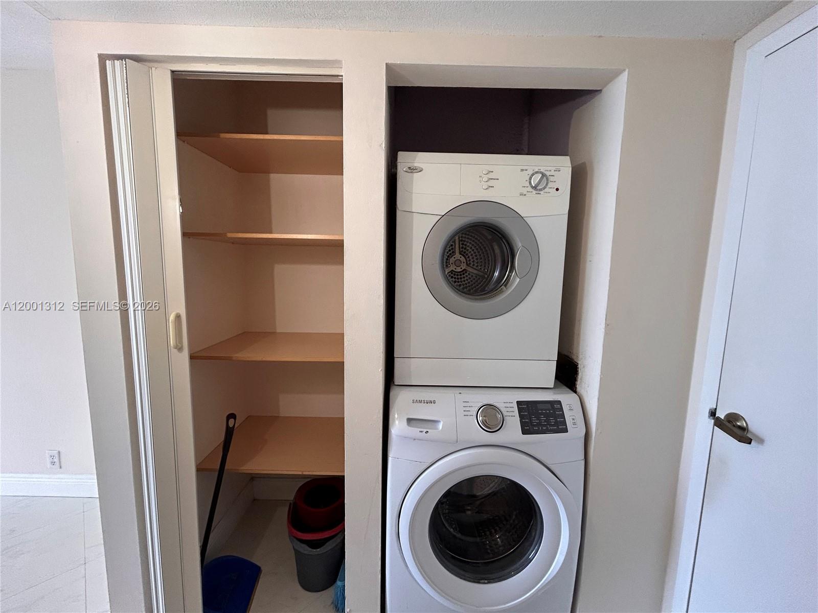 THE GRANDVIEW PALACE COND - Residential Lease