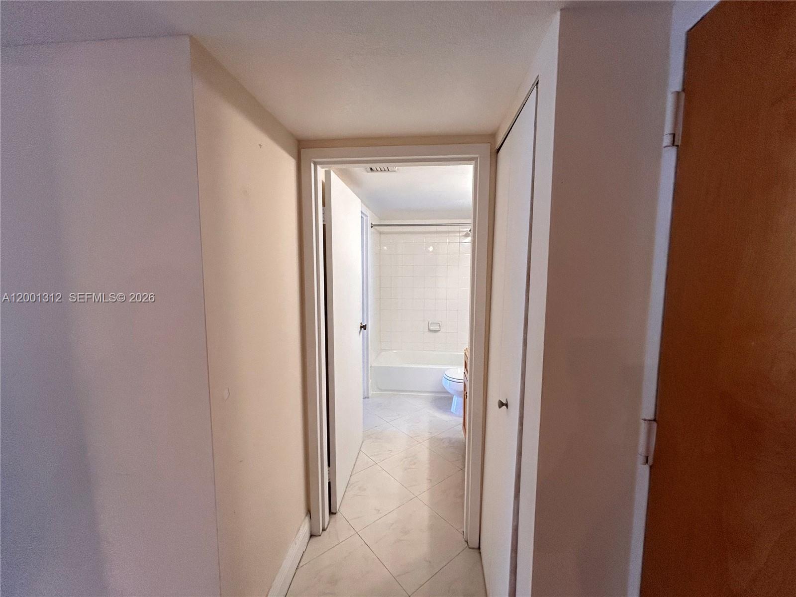 THE GRANDVIEW PALACE COND - Residential Lease