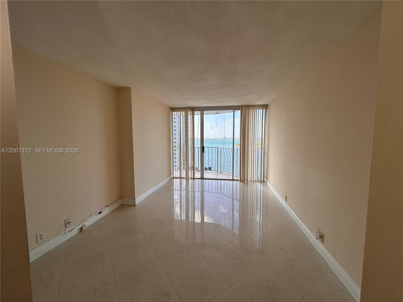 THE GRANDVIEW PALACE COND - Residential Lease