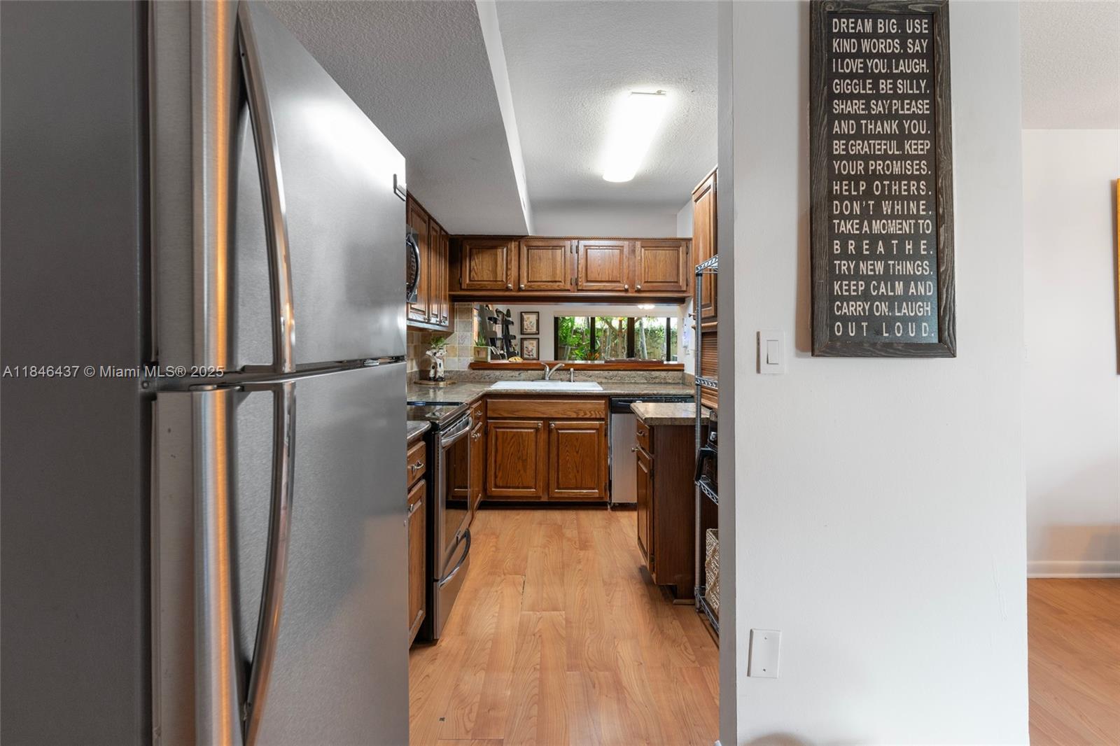 KENDALL GLENN CONDO - Residential