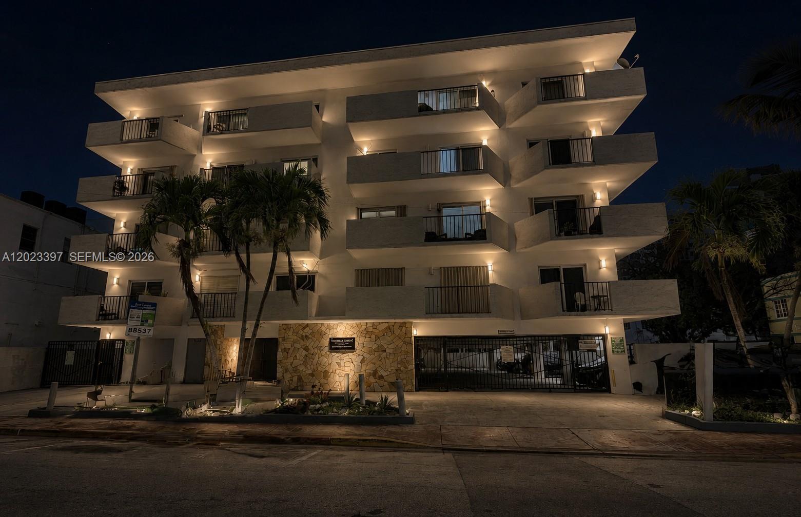 HARDING VILLAS CONDO - Residential
