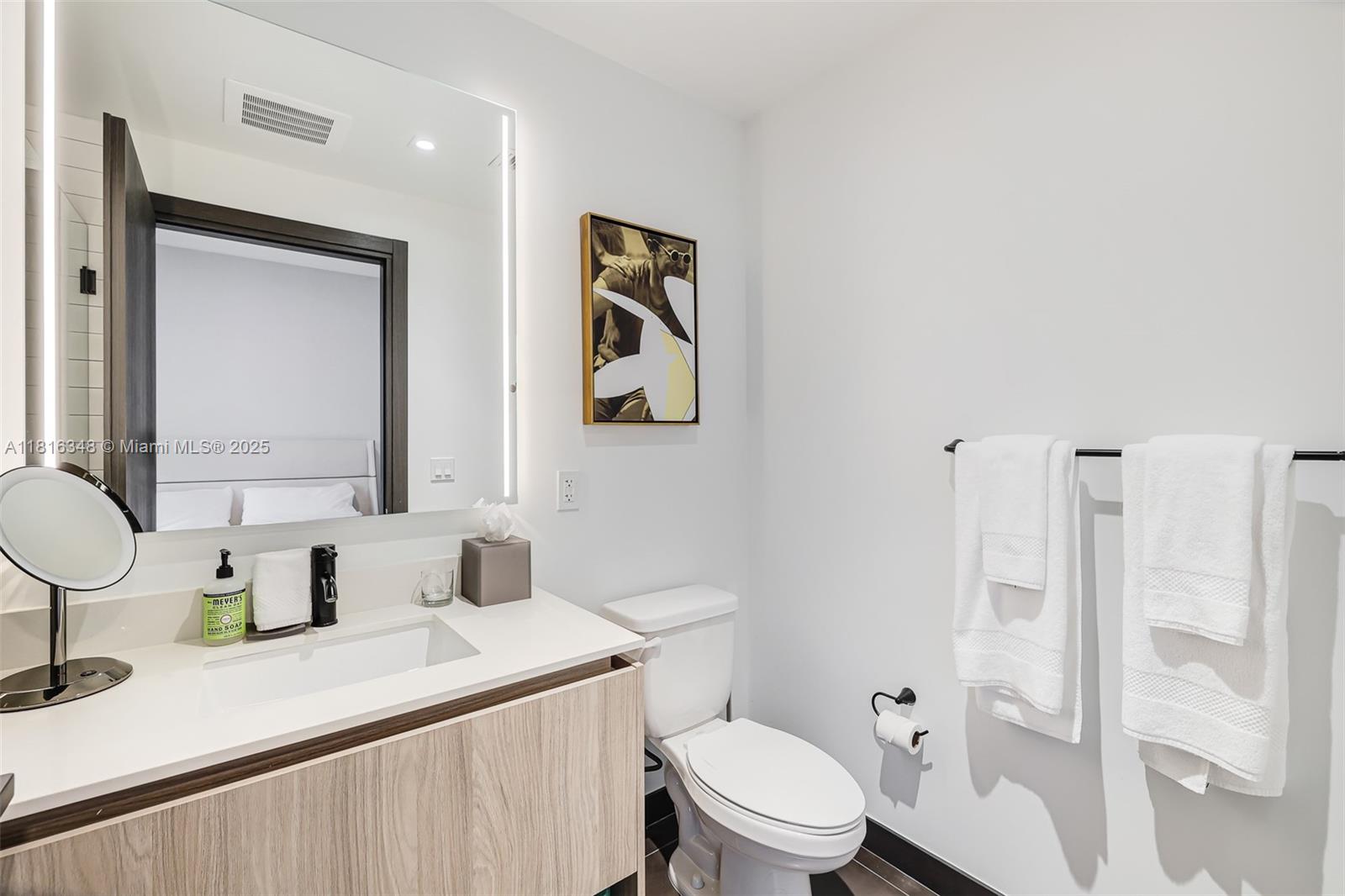 THE ELSER CONDO - Residential