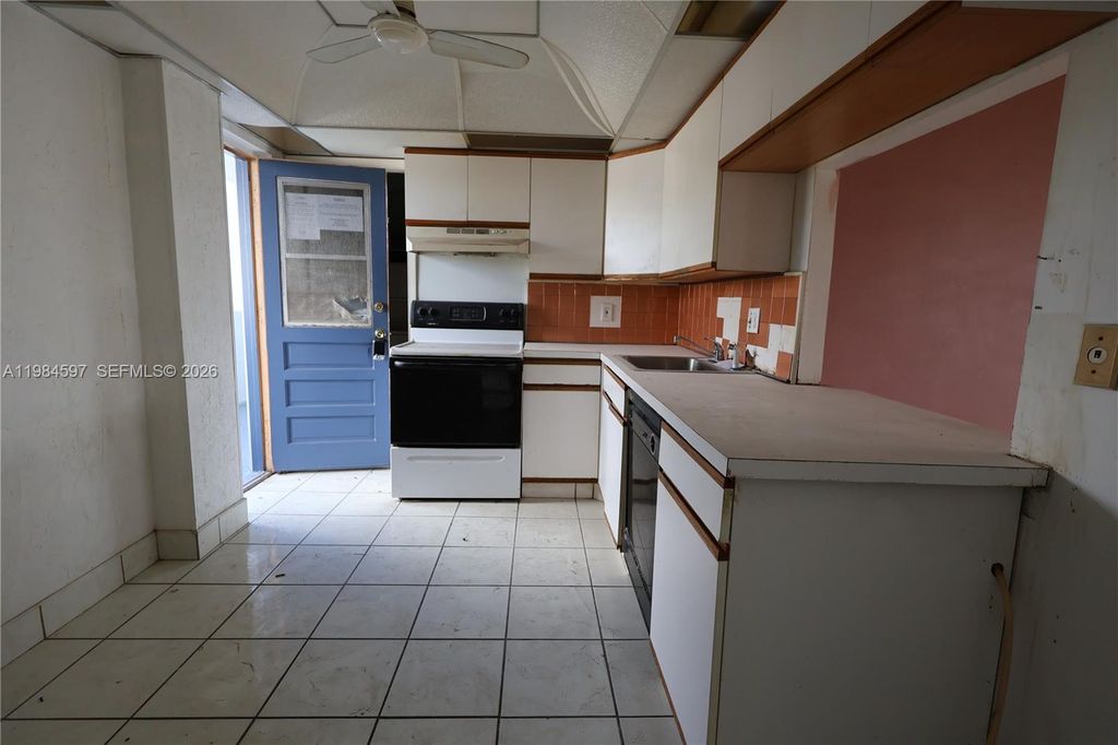 Photo of 5301 NW 2nd Ave #2030, Boca Raton, FL 33487 (MLS # A11984597)