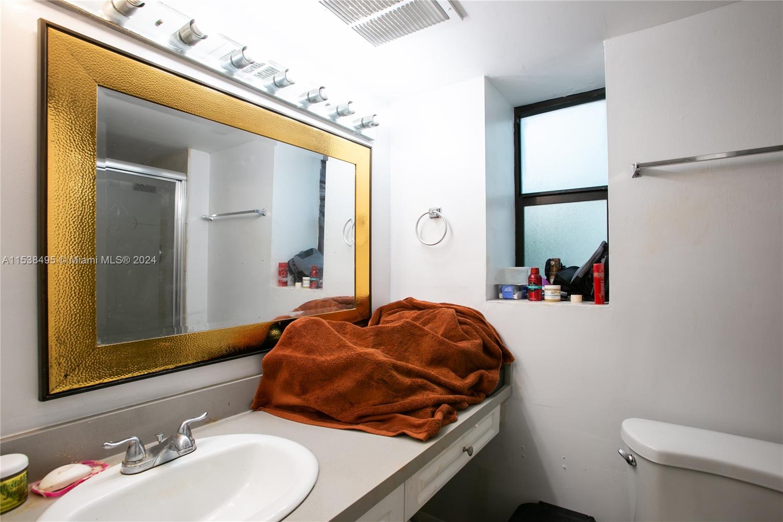 VILLA DORADA CONDO NO 2 - Residential