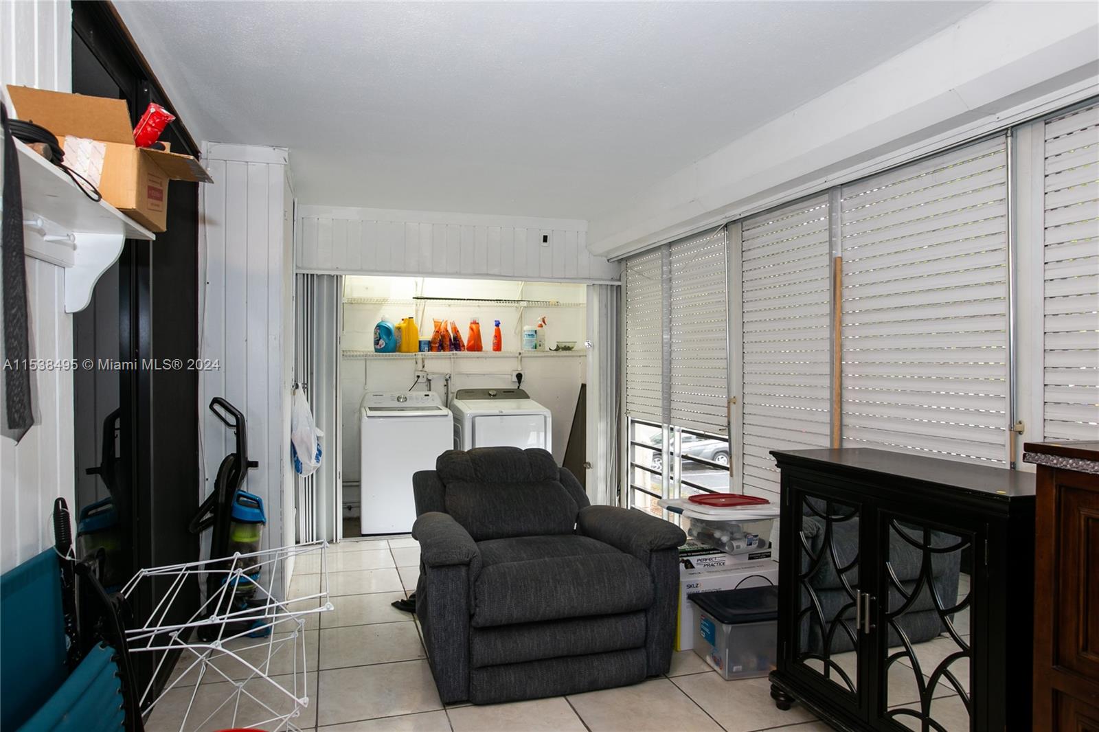 VILLA DORADA CONDO NO 2 - Residential