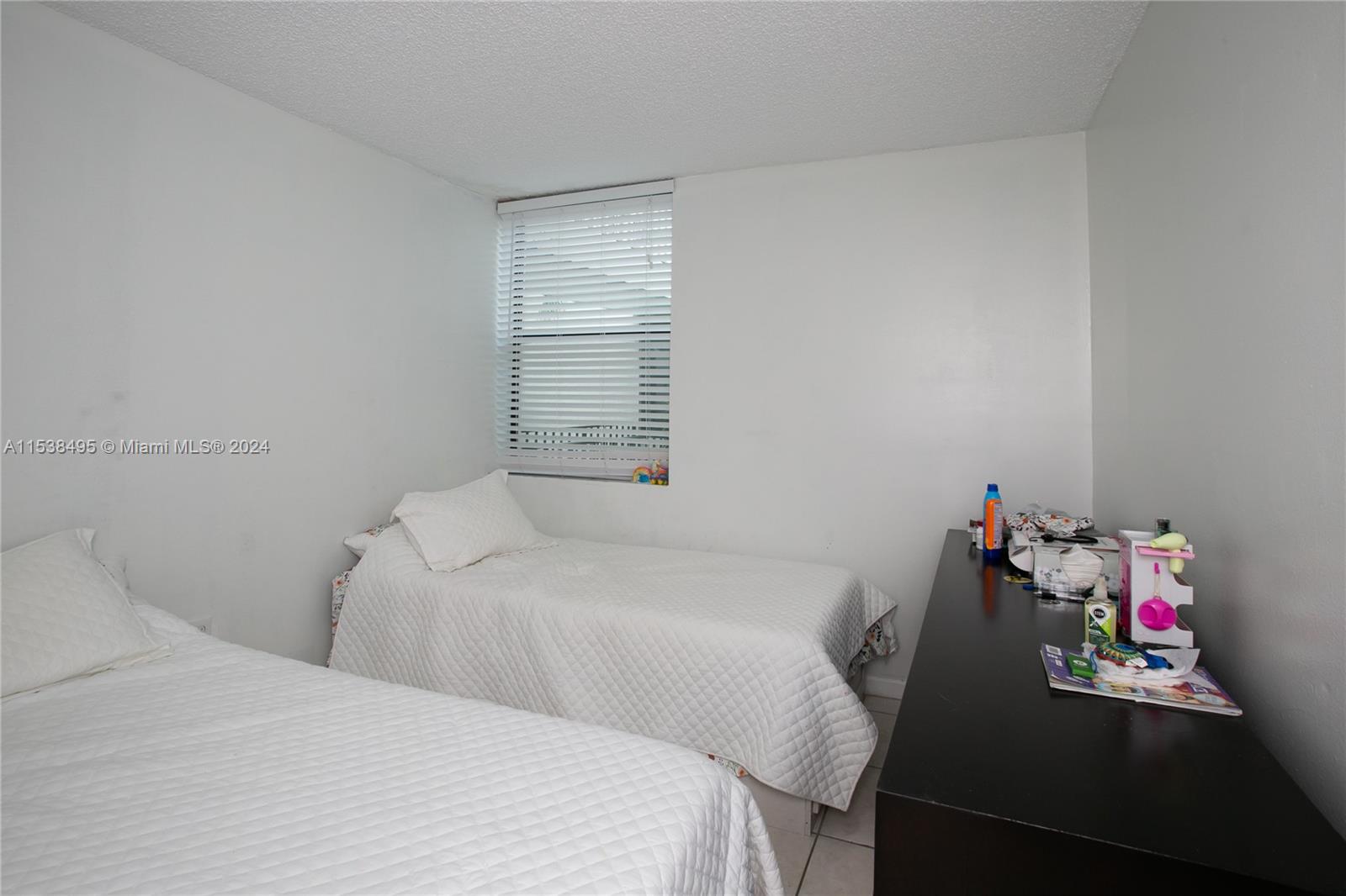 VILLA DORADA CONDO NO 2 - Residential