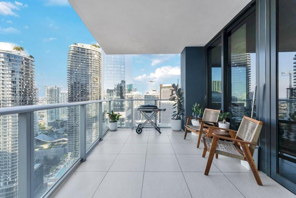 1010 BRICKELL CONDO - Residential