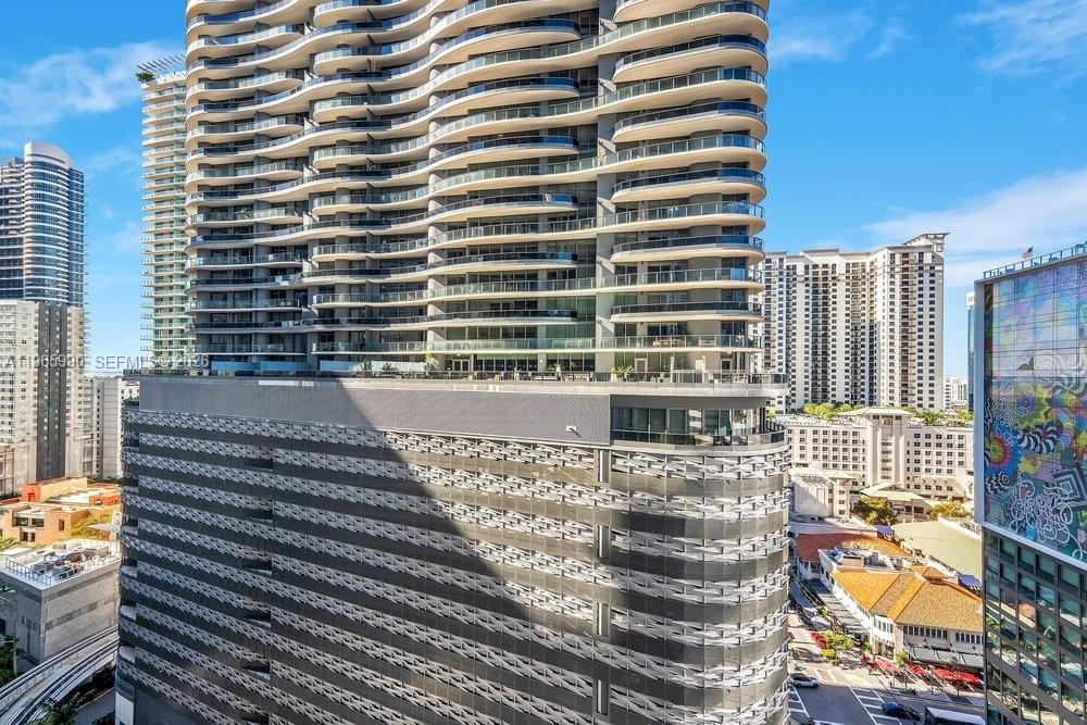 1010 BRICKELL CONDO - Residential