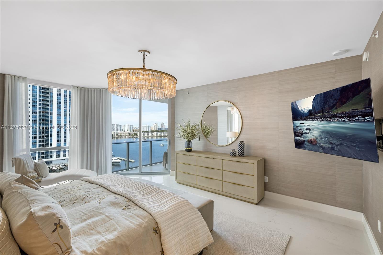 MARINA PALMS RESIDENCES S - Residential