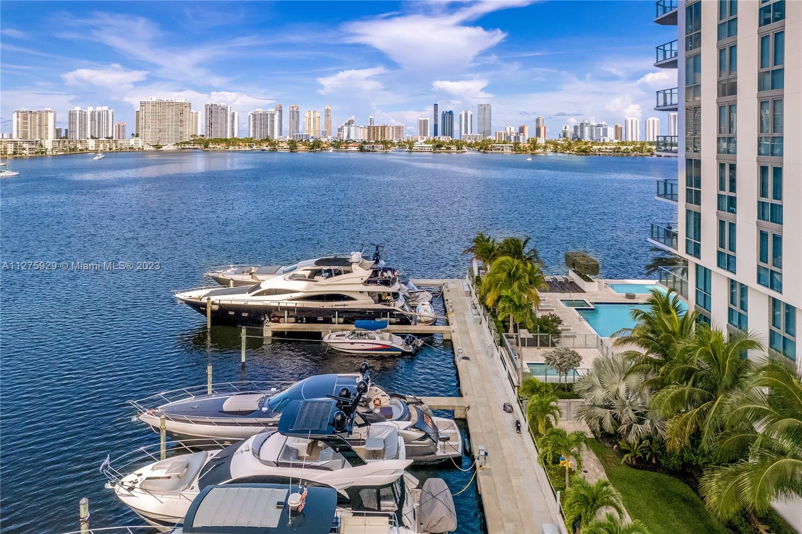 MARINA PALMS RESIDENCES S - Residential