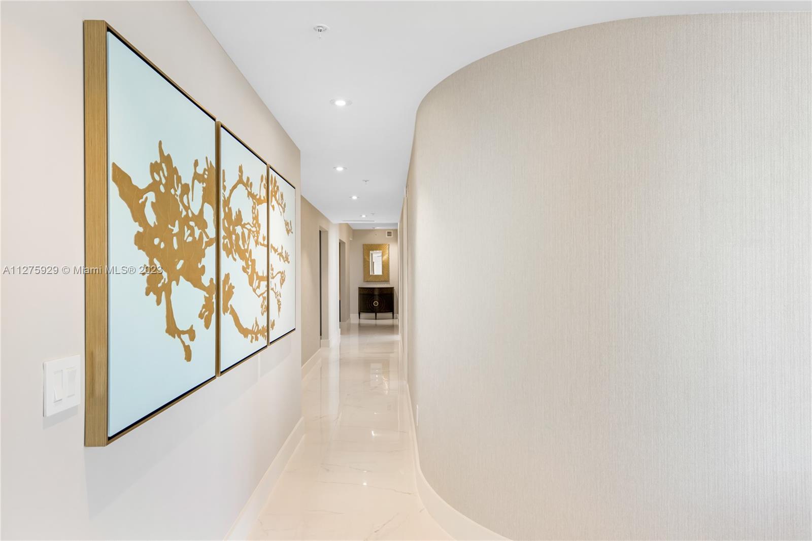 MARINA PALMS RESIDENCES S - Residential