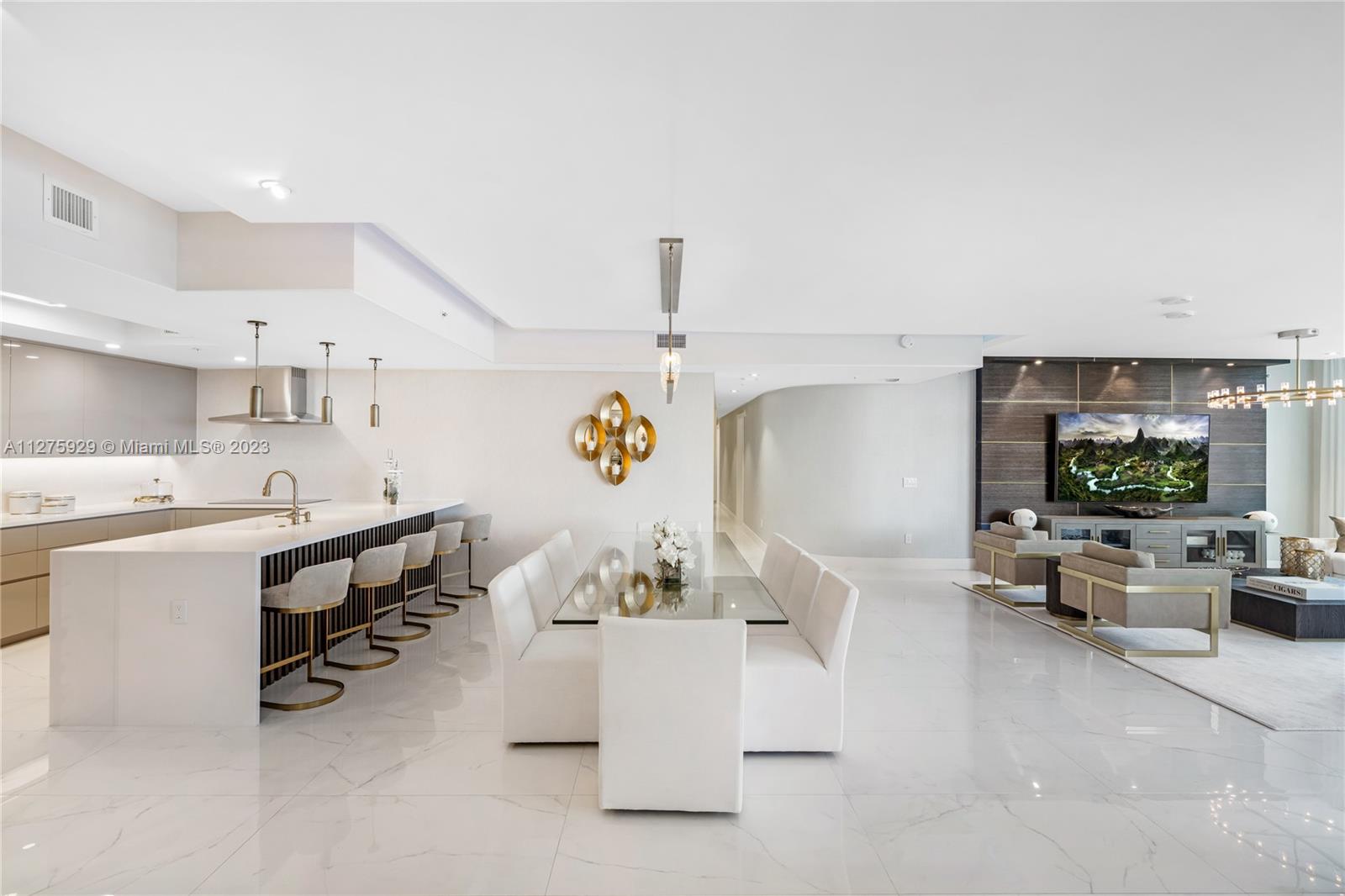 MARINA PALMS RESIDENCES S - Residential