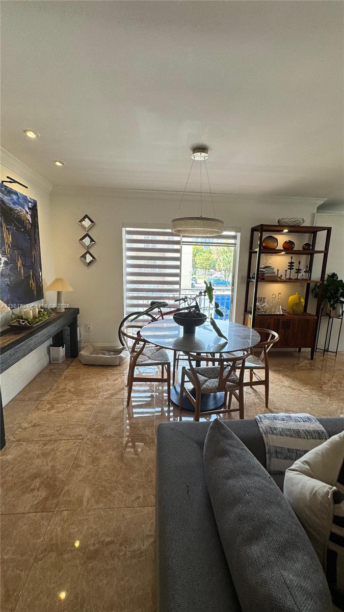 SUNSET VILLAS CONDO - Residential