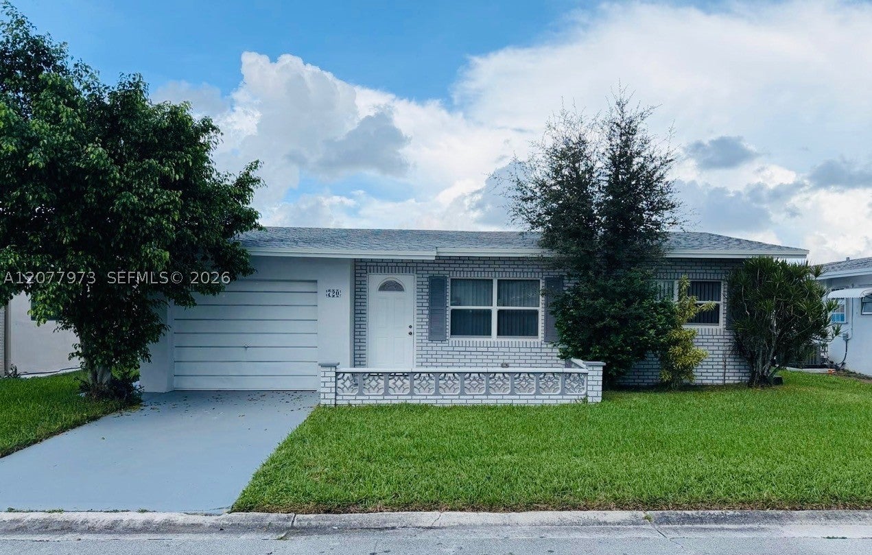 720 NW 74th Way, Margate FL 33063