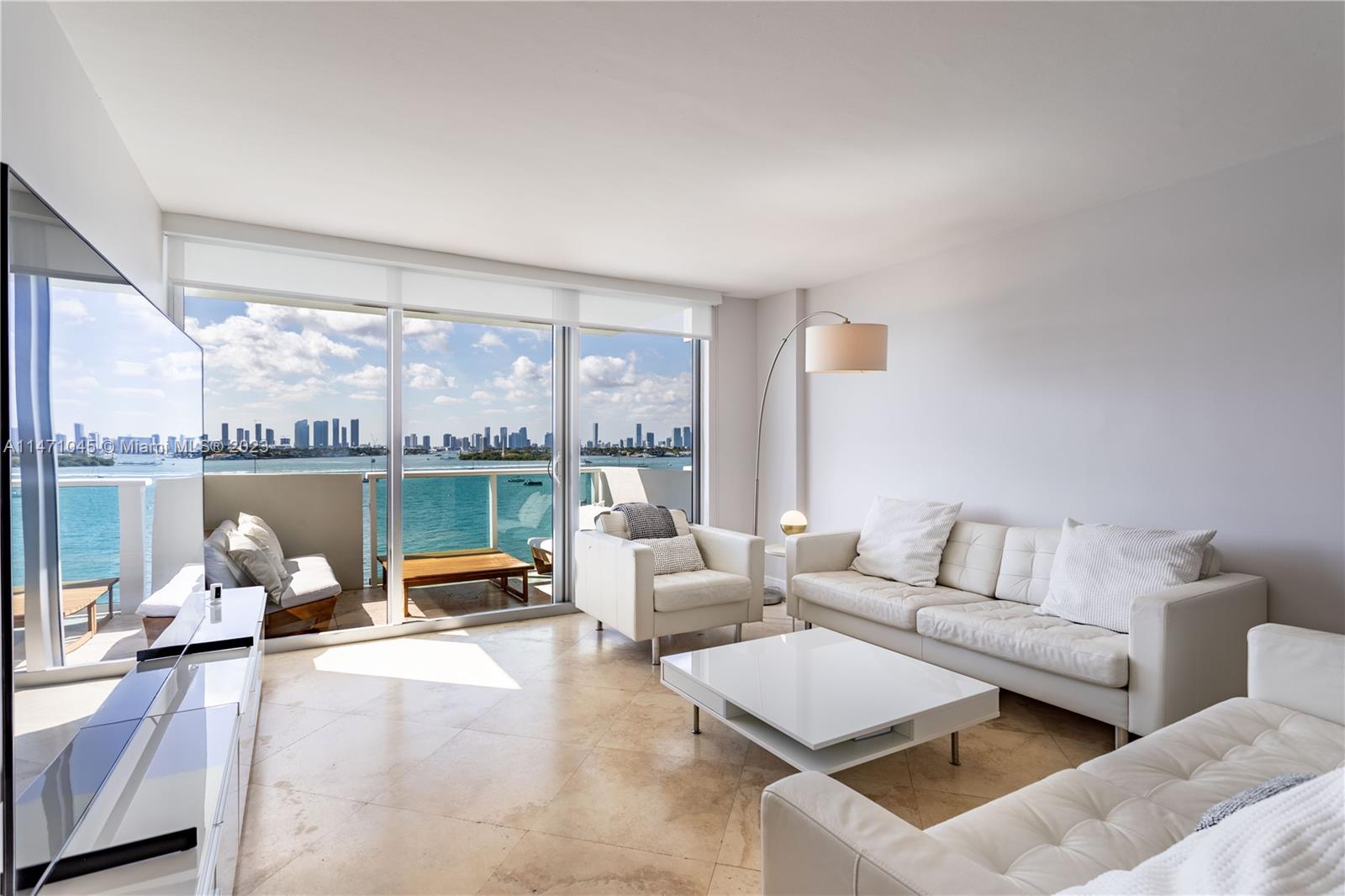 Property for Sale at 1200 West Ave 526, Miami Beach, Miami-Dade County, Florida - Bedrooms: 2 
Bathrooms: 2  - $1,200,000