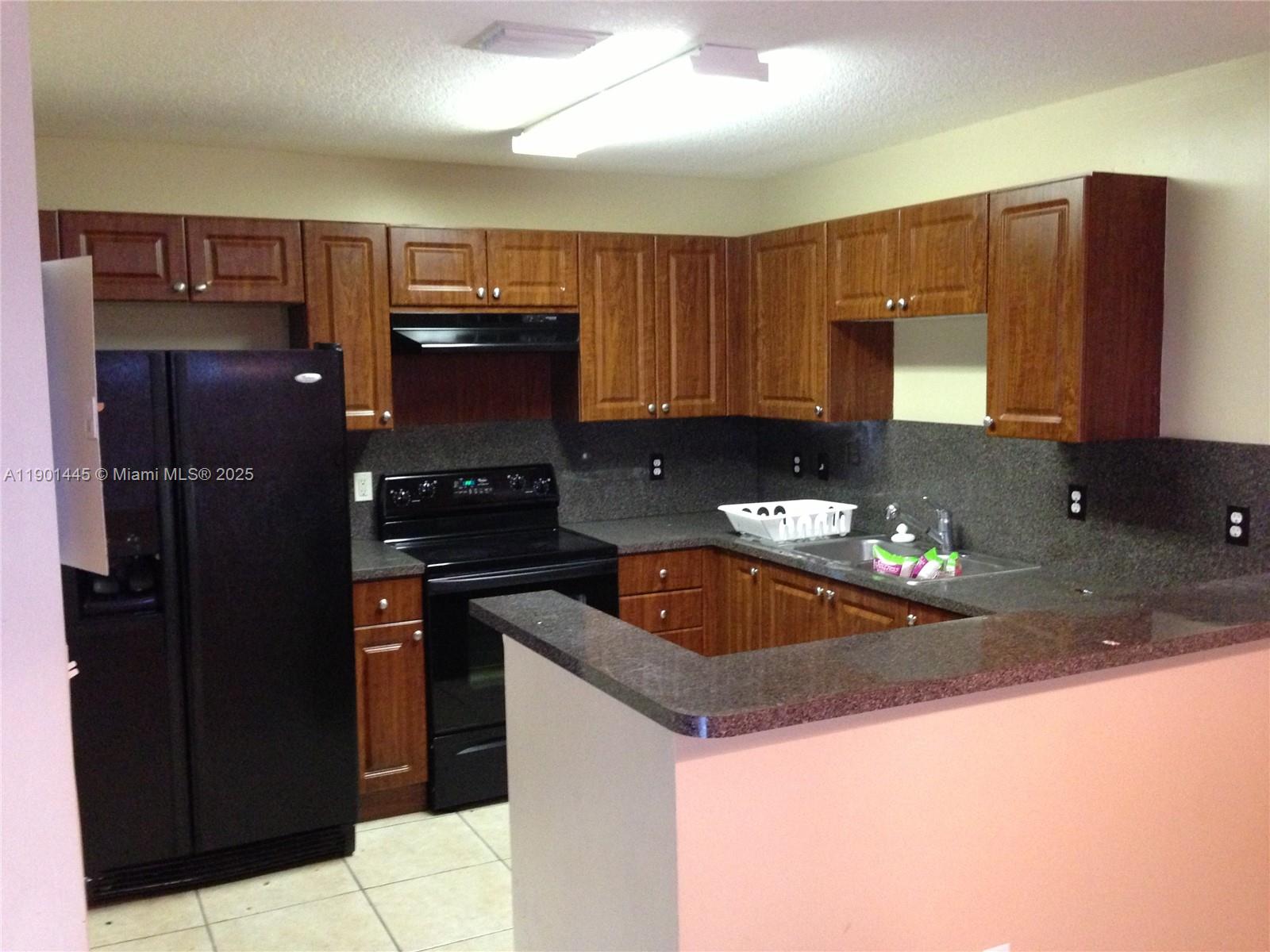 BONITA GOLF VIEW TOWNVILL - Residential