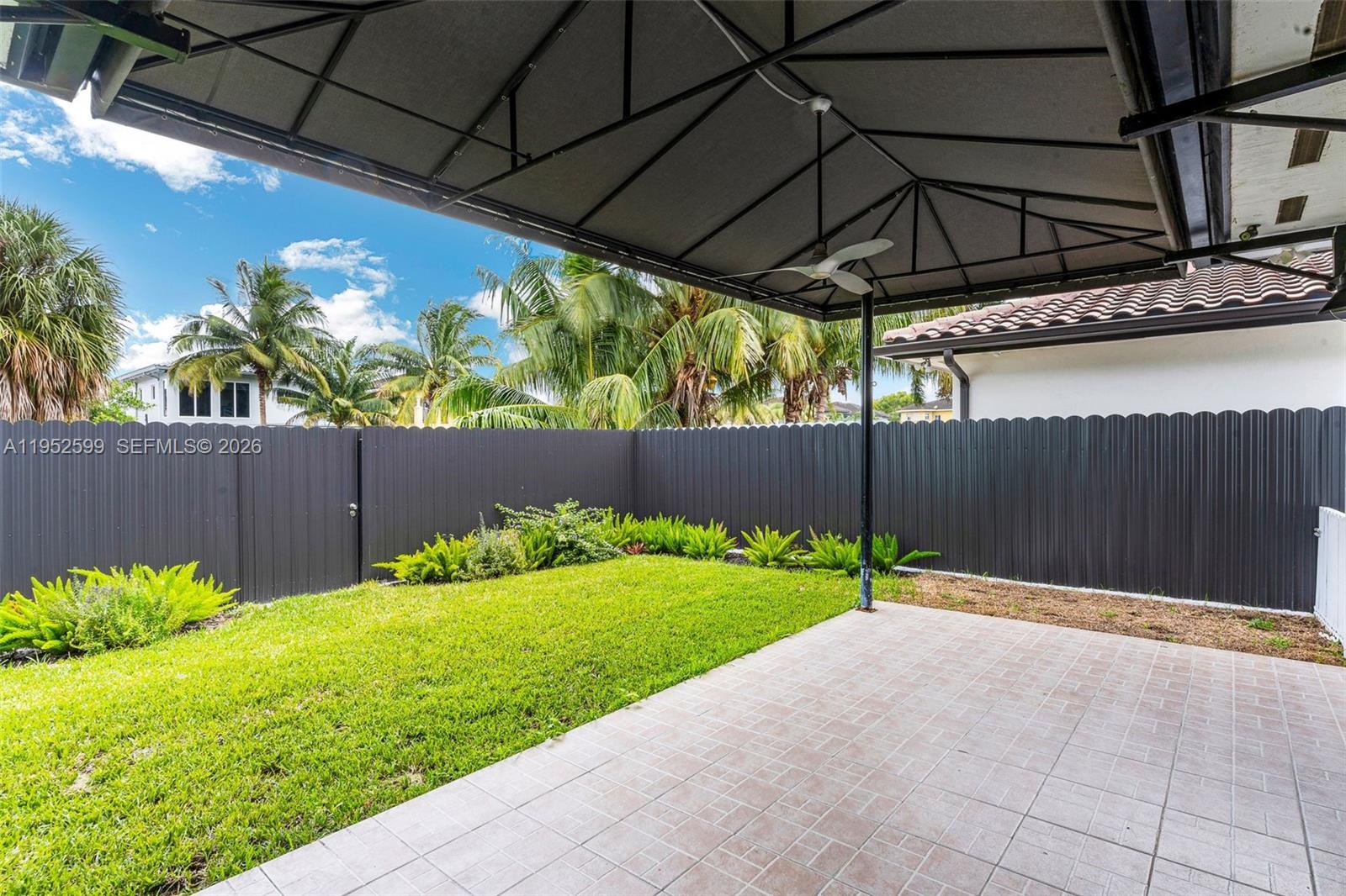 RIEUMONT ESTATES - Residential