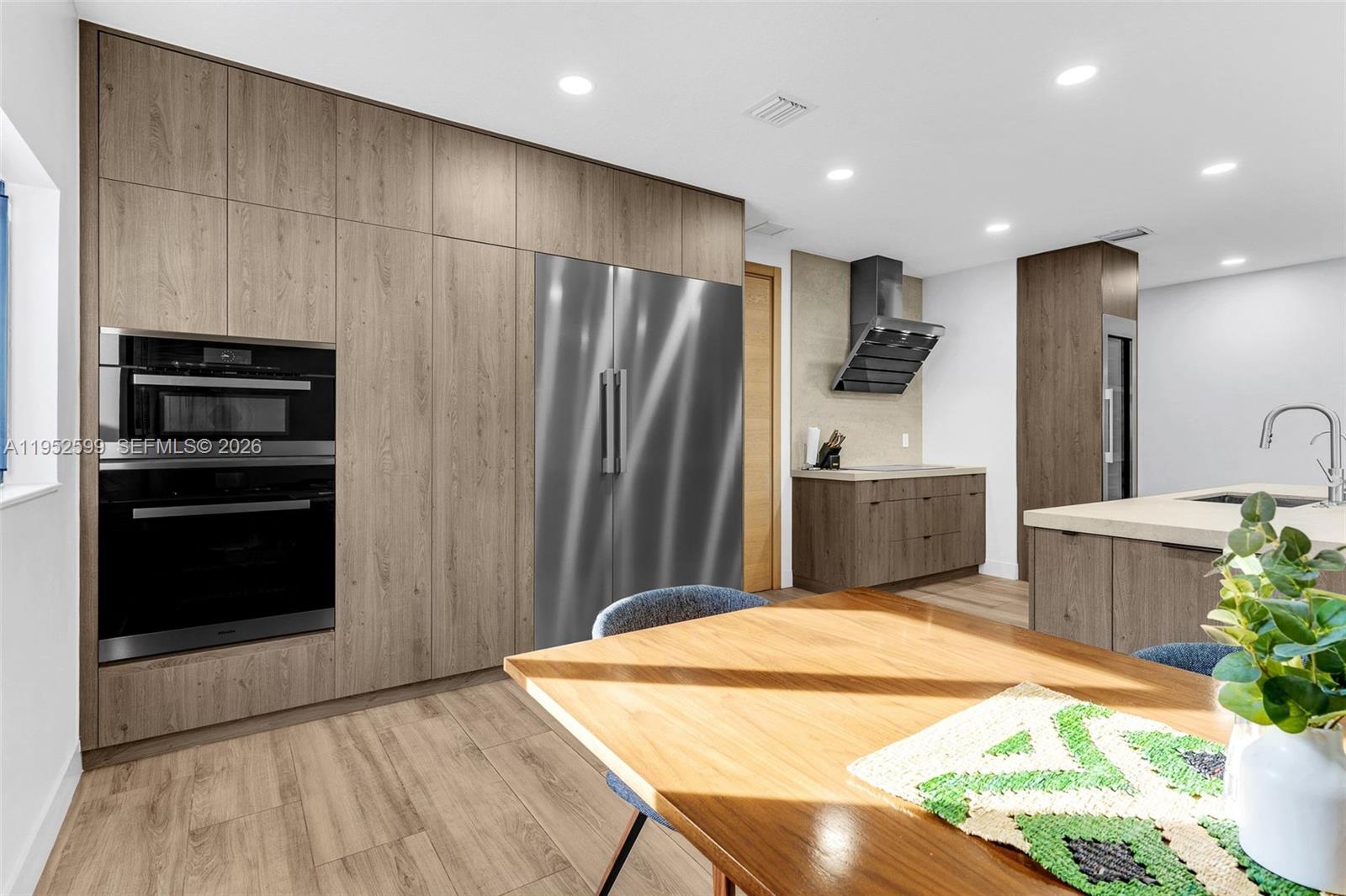 RIEUMONT ESTATES - Residential