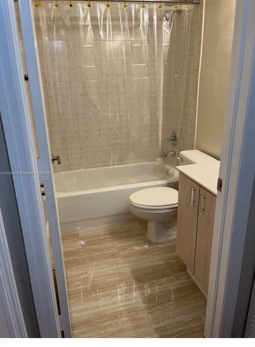 TIFFANY OF KENDALL CONDO - Residential