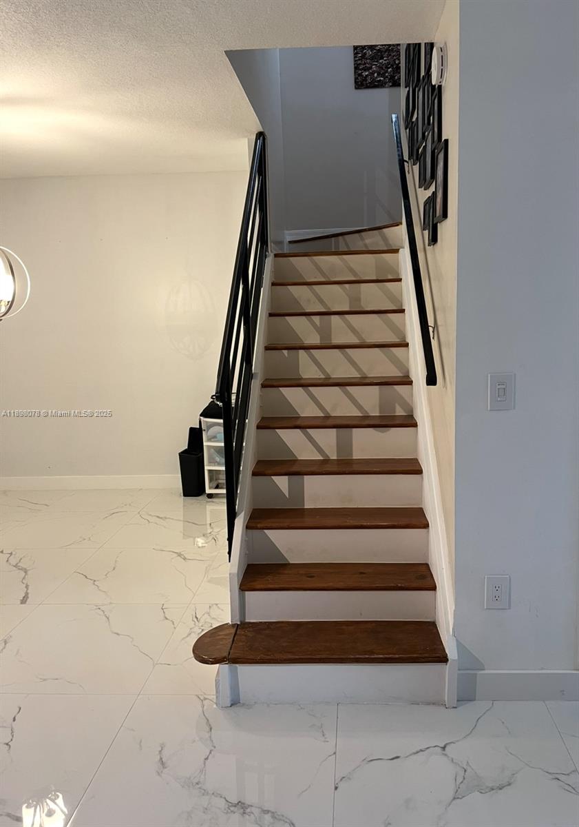 TIFFANY OF KENDALL CONDO - Residential