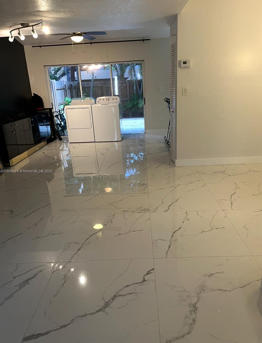 TIFFANY OF KENDALL CONDO - Residential