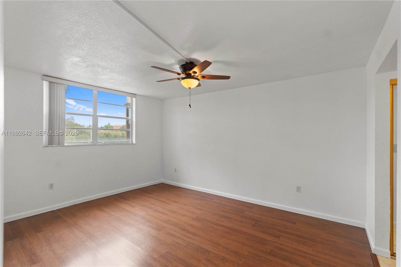 OMEGA CONDO NO 3 - Residential