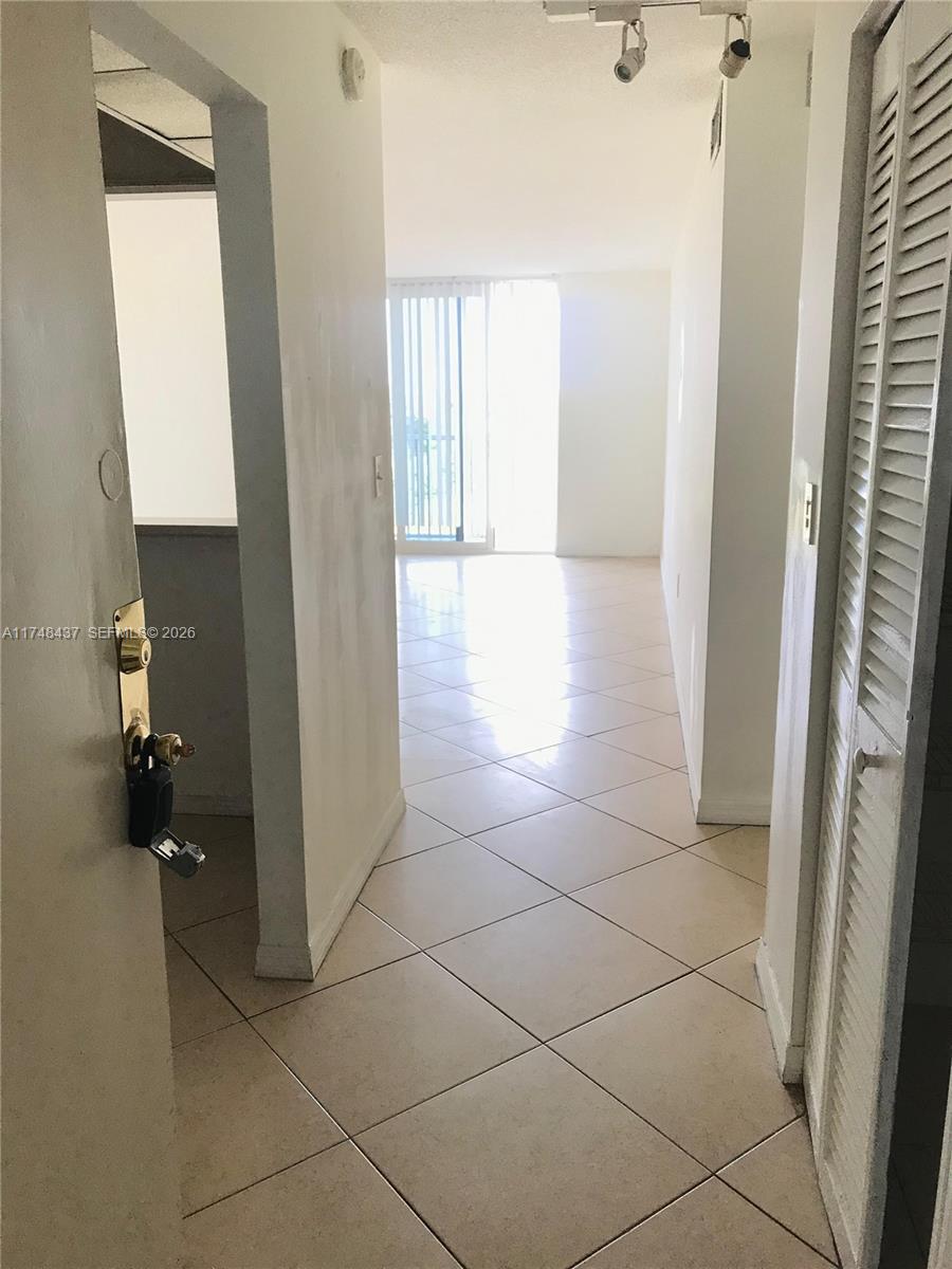 WOODSIDE APTS CONDO - Residential